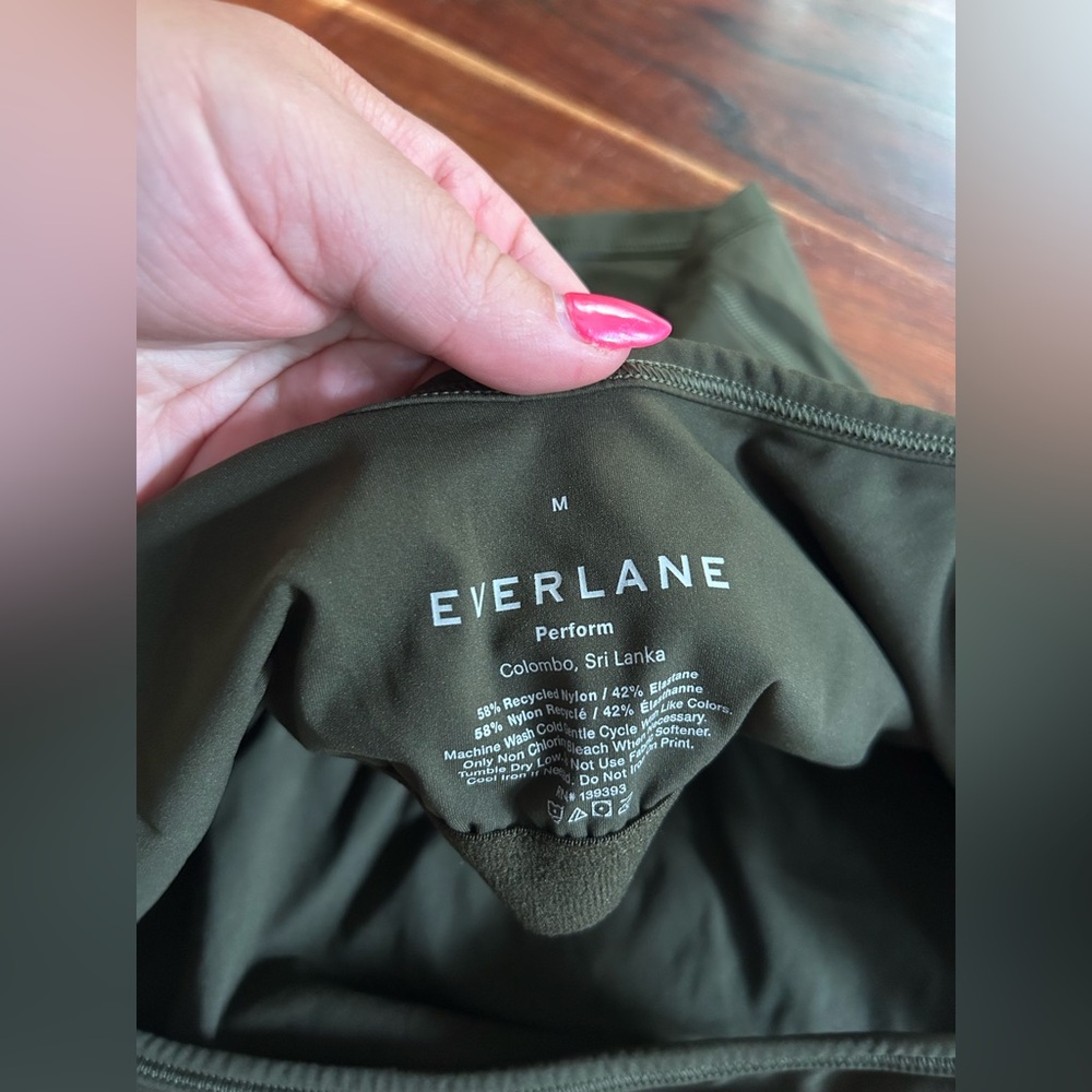 Everlance performance green long line tank READ - Picture 2 of 4